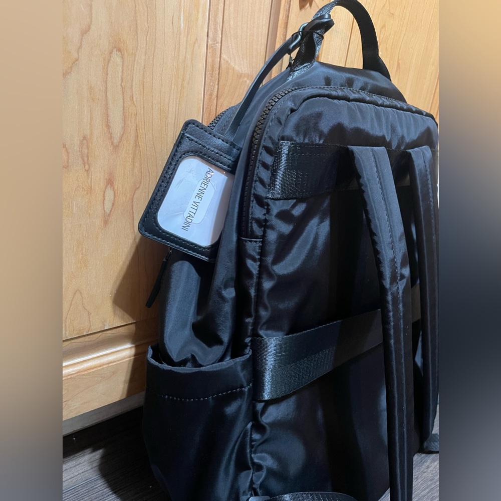 NWT Adrienne Vittadini Black Travel Backpack - Picture 3 of 6